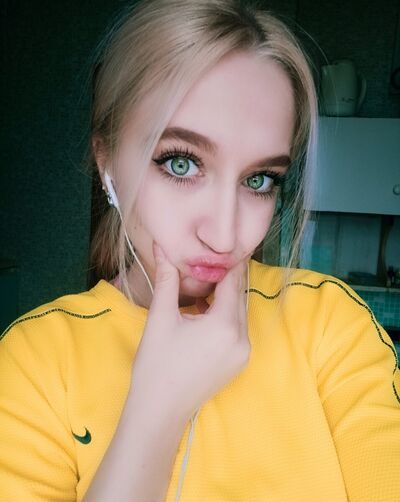  ,   Yulia, 25 ,   ,   , c , 