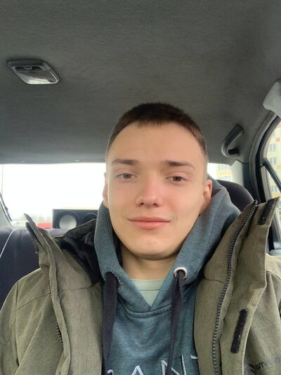  ,   Alex, 22 ,   ,   