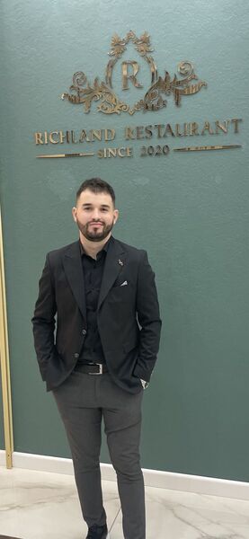  ,   Alex, 30 ,   ,   