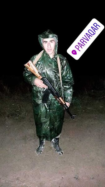  ,   ERIK, 29 ,   ,   , c , 