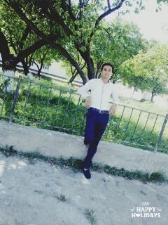  10102841  Vik, 27 ,    