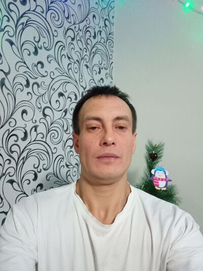  ,   Yury, 41 ,   ,   