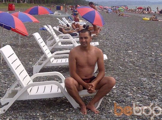  ,   Rashad, 40 ,   