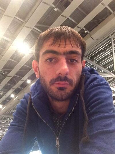  ,   MIKA, 36 ,   ,   , c 