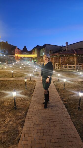  ,   Elena, 40 ,   ,   , 