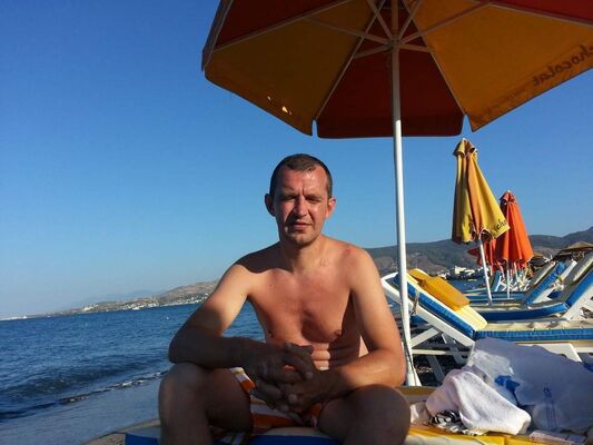  ,   Mantas, 51 ,   ,   , c 