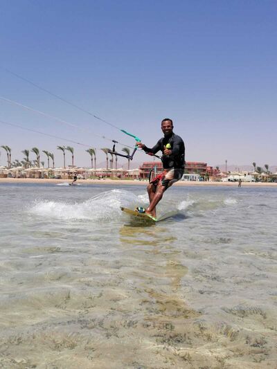  Al Ghardaqah,   Ali_kitesurf, 29 ,   ,   