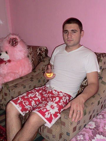  ,   Daniel, 37 ,     , c 