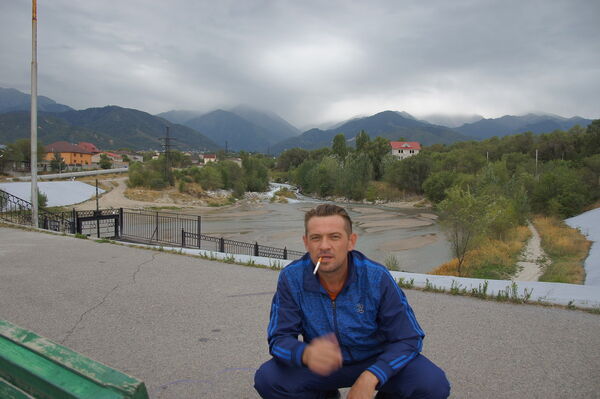  ,   Artyom, 47 ,     , c 