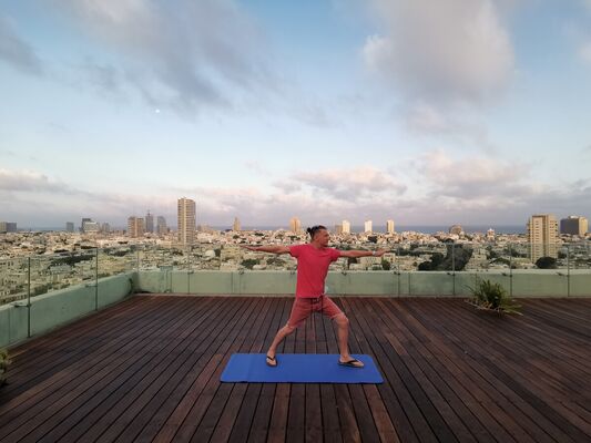  Tel Aviv-Yafo,   Misha, 44 ,   ,   , c 