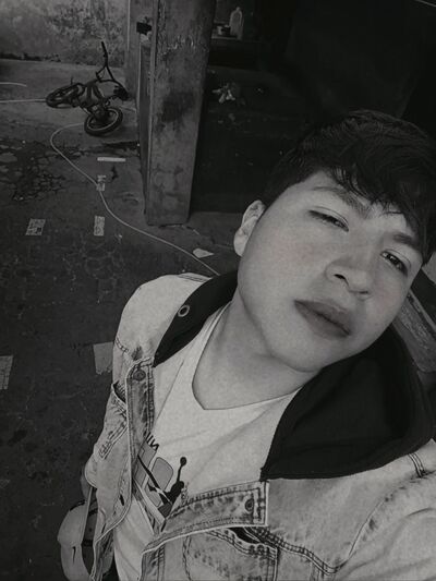 Quito,   Brayner, 21 ,   ,   