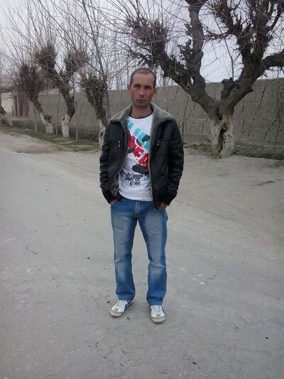  ,   Rinat, 49 ,   ,   , c 
