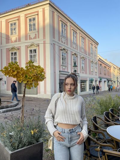  ,   Anna, 19 ,     , c 