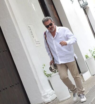  ,   Frank James, 61 ,   ,   