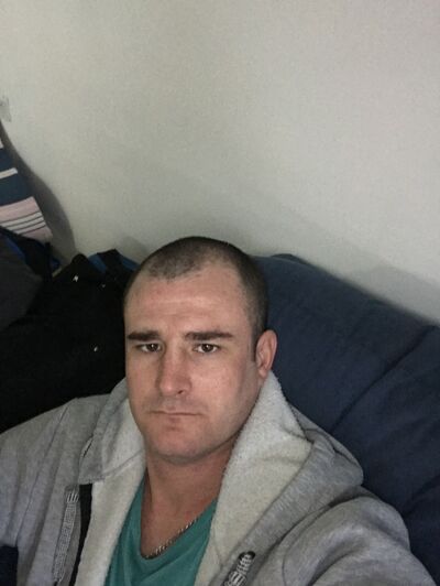  Holon,   , 33 ,   ,   