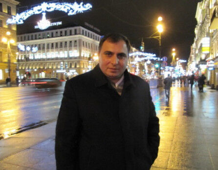  ,   Artur, 49 ,   ,   , c 