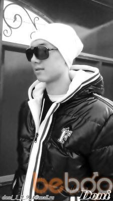  ,   Doni, 32 ,   