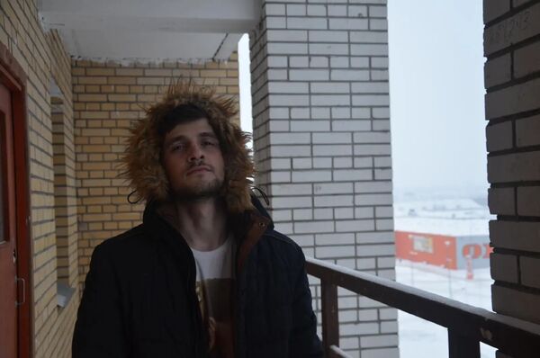  ,   Artem, 31 ,   ,   , c , 