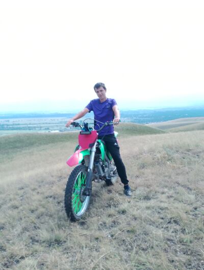  ,   Rustam, 18 ,   ,   