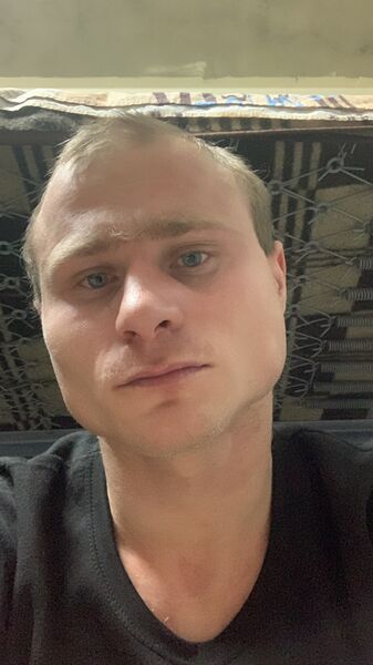  ,   Evgenyi, 32 ,   ,   