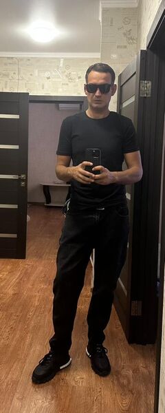  --,   Gio, 38 ,   ,   , c 