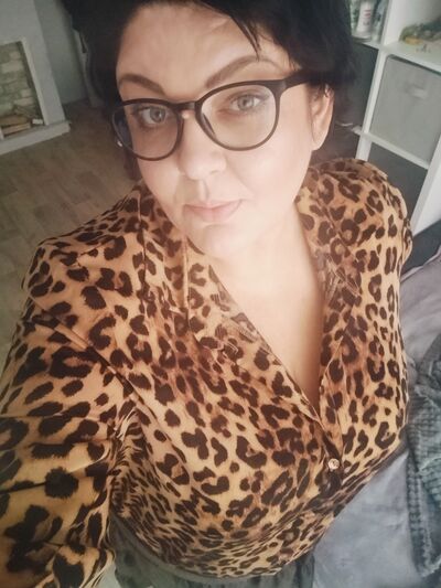  ,   Jeni, 44 ,     , c 