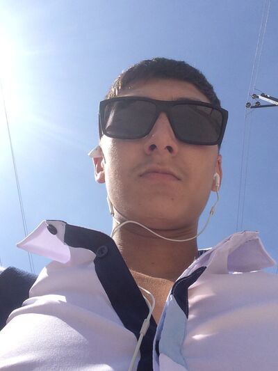  ,   Aziz, 30 ,   