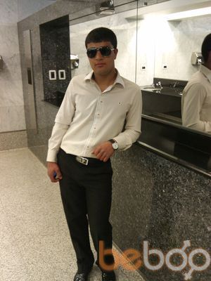  ,   Narek, 34 ,   