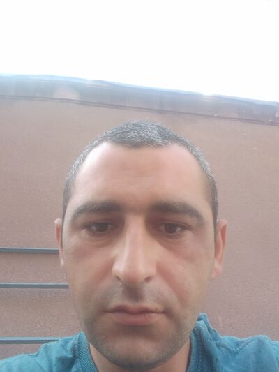  ,   Suren, 33 ,   ,   