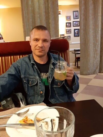  ,   Nikolai, 46 ,   ,   