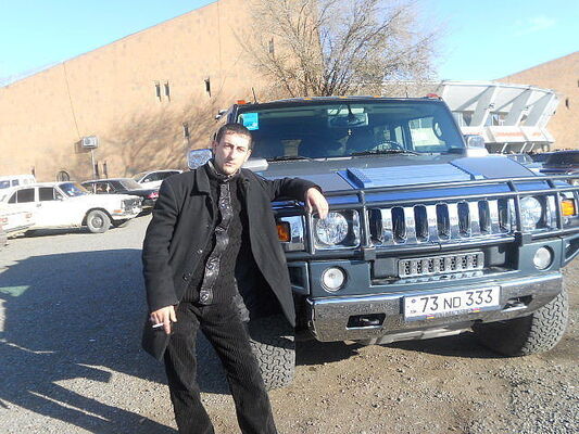  ,   Hakob, 37 ,   