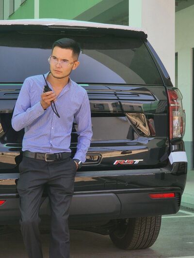  ,   Diyor, 27 ,   ,   