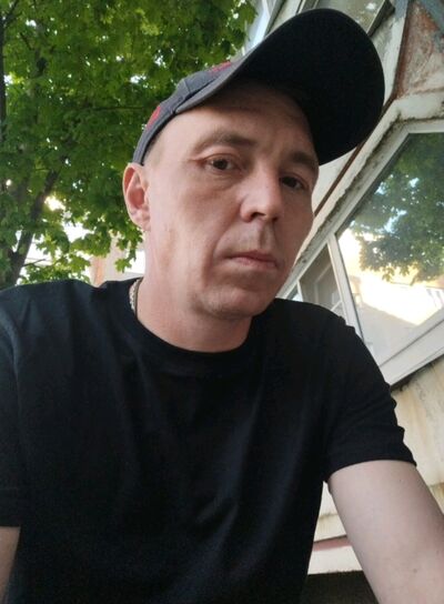  ,   Anton, 42 ,   ,   , c 