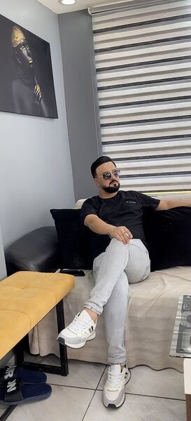  ,   Mert, 40 ,   ,   