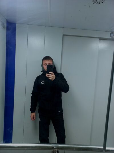  ,   Danya, 21 ,  