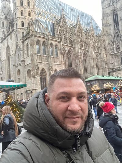  Ho Chi Minh City,   George, 40 ,   ,   
