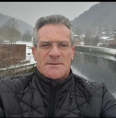  ,   Muki, 40 ,   ,   