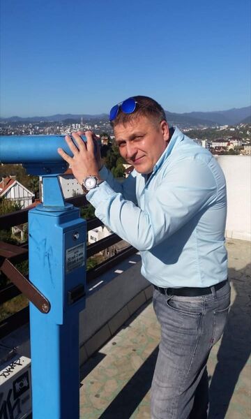  ,   NIK, 45 ,     , c 