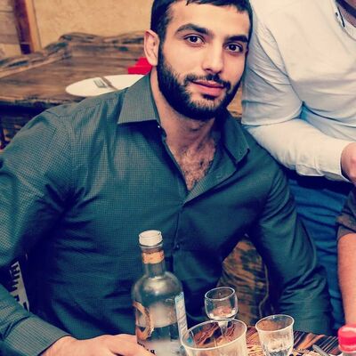  ,   Levon, 31 ,   ,   , c , 