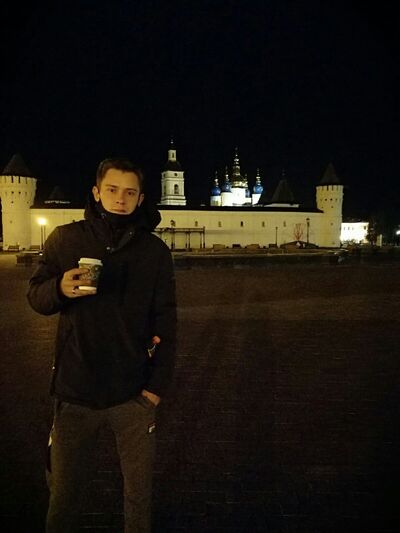  ,   Maxim, 25 ,   c 