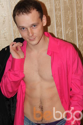  ,   Maxwell, 35 ,   
