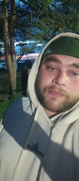  ,   Konstantin, 31 ,   c 