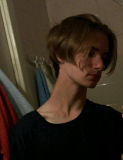  ,   Danik, 24 ,   