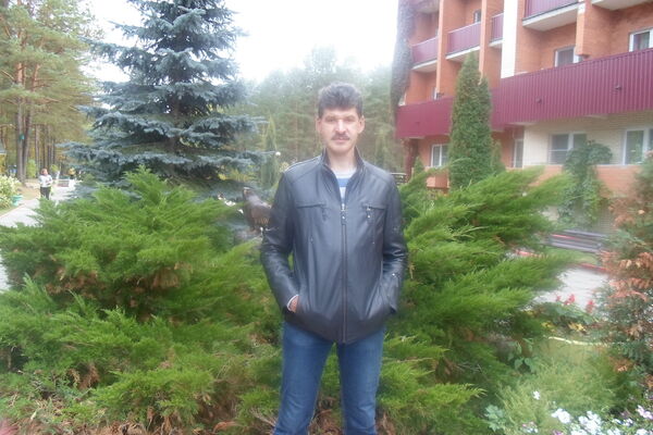  ,   Oleg, 58 ,   