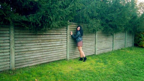  ,   Elena, 32 ,  