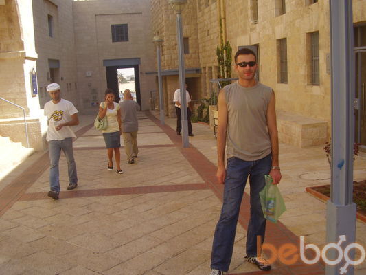  ,   Simon, 40 ,  