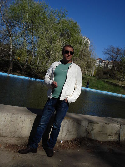  ,   Aleksiy, 50 ,  