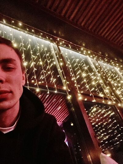  ,   Denis, 25 ,   ,   