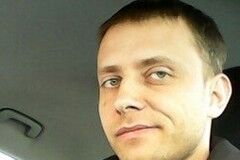  ,   Denis, 44 ,   ,   , c 