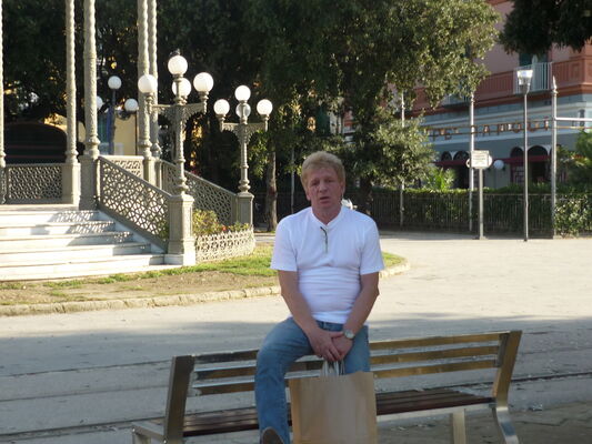  ,   ALEX, 61 ,   